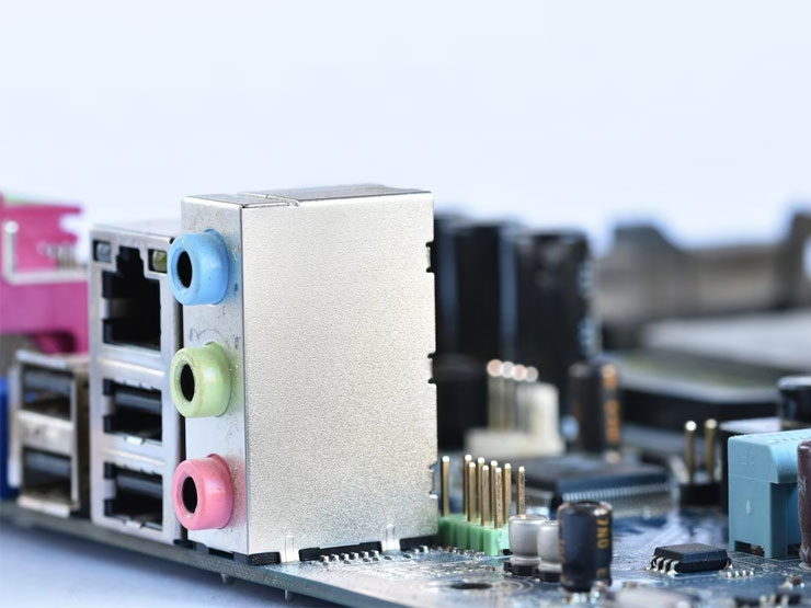 Low Power Consumption